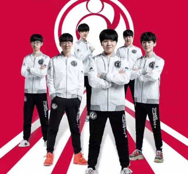 大鱼吃小鱼 大鱼吃小鱼